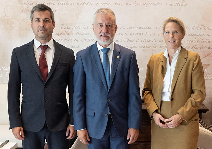 Foto Statkraft presenta al Lehendakari Urkullu sus planes eólicos para Euskadi, con más de 90 millones de euros de inversión.